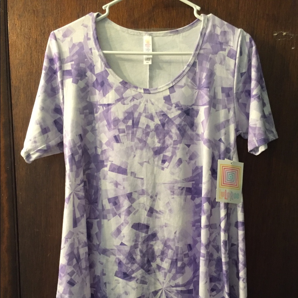 XS PERFECT T BNWT